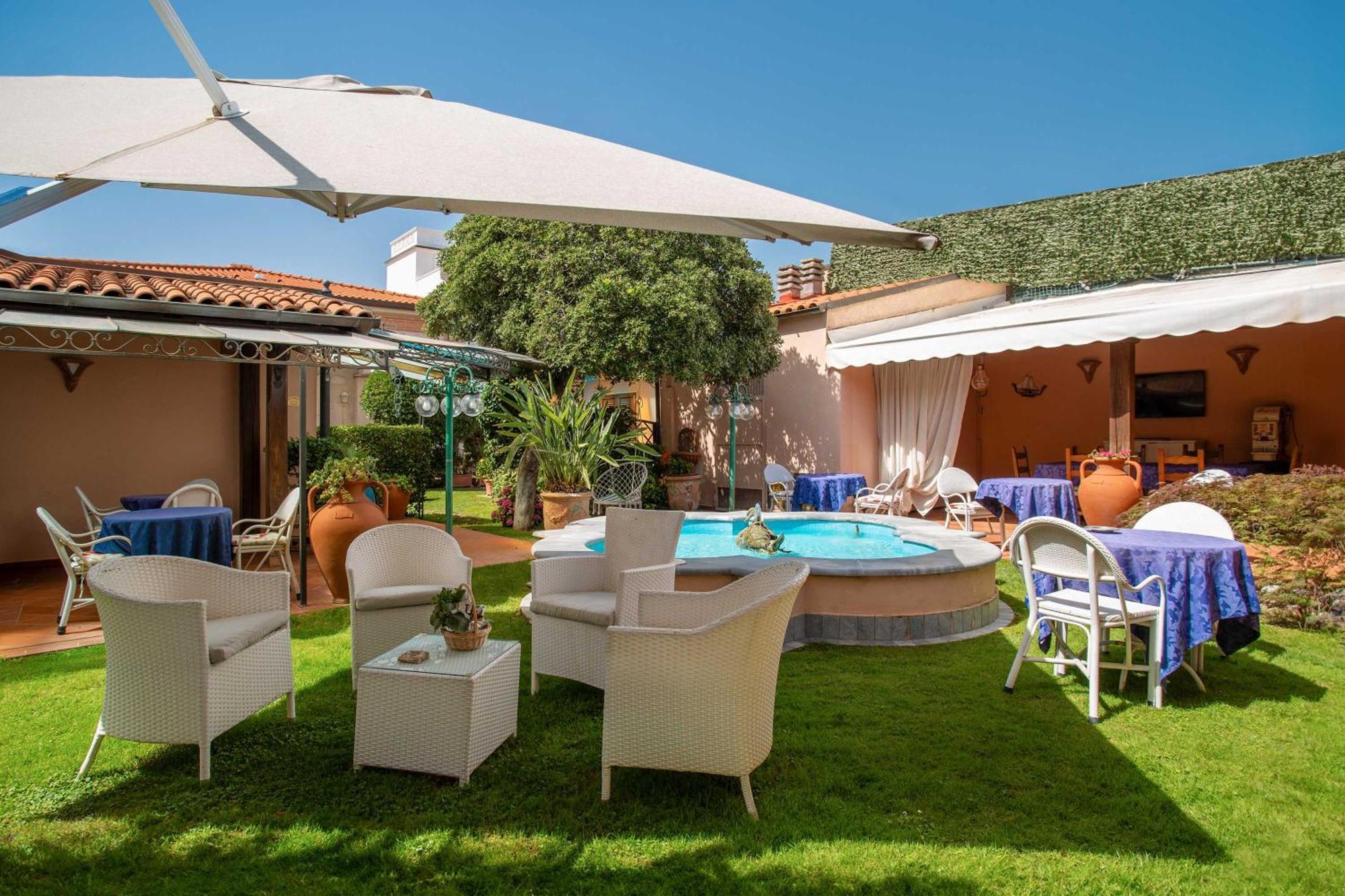 Hotel Sonia Forte dei Marmi Exterior photo