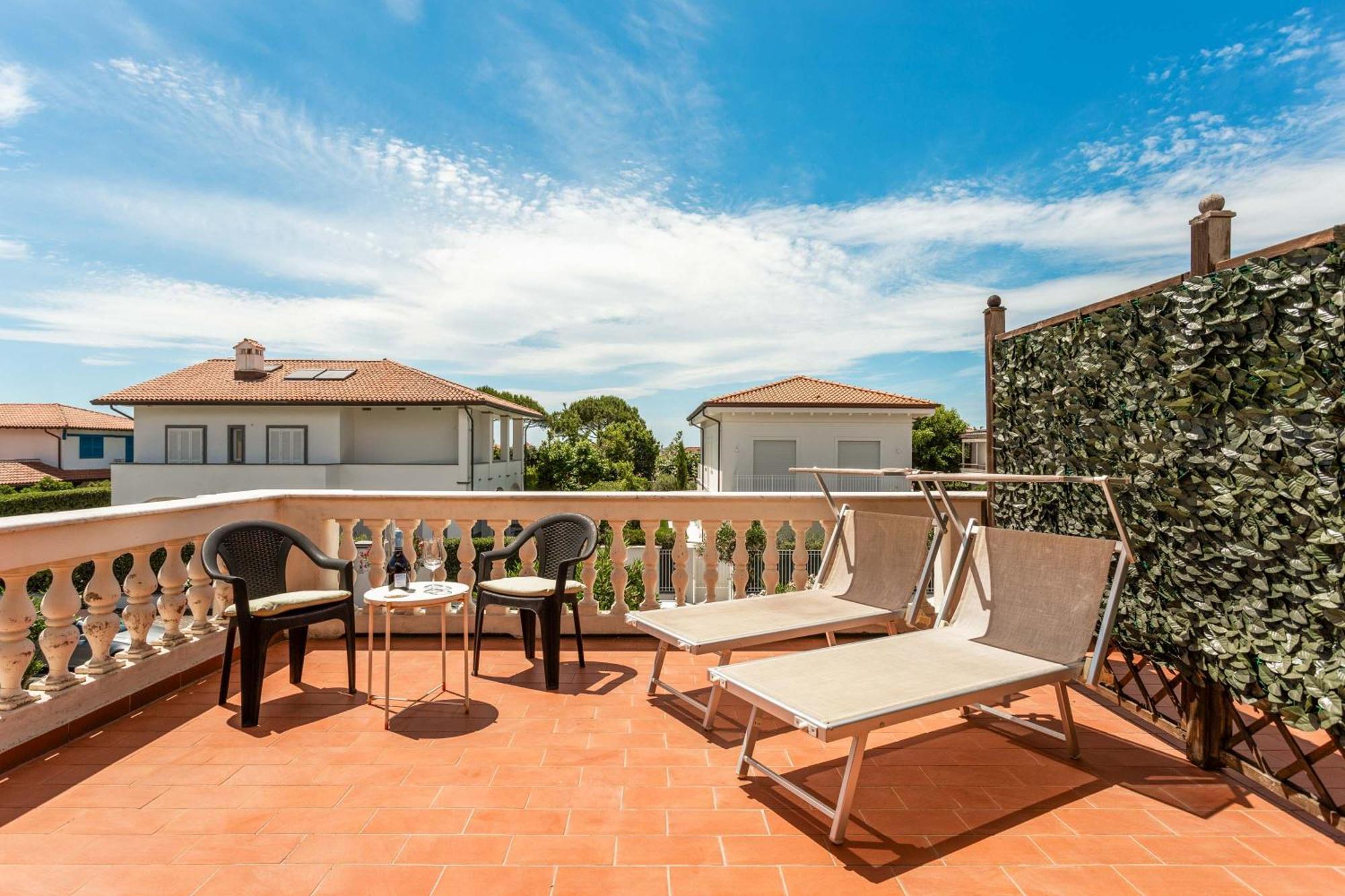 Hotel Sonia Forte dei Marmi Exterior photo